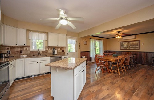 Sky Valley House | New! Hillside Pines: Lake Access, Hot Tub, Gas Fireplace!