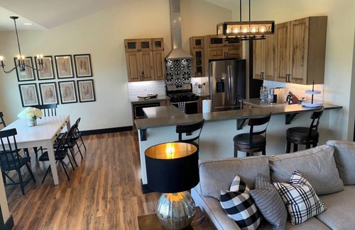 Kalispell House | New Home - Hot Tub, Heated Patio & 3 Full Baths