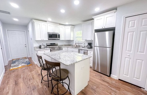 Gainesville House | New Home in SE Gainesville 3 BR/2 Bathroom