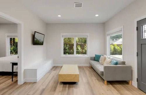 Claremont House | NEW Home near Colleges & Downtown - free parking
