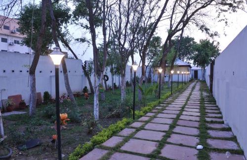 Bodh Gaya Hotel | New Hotel Shiva