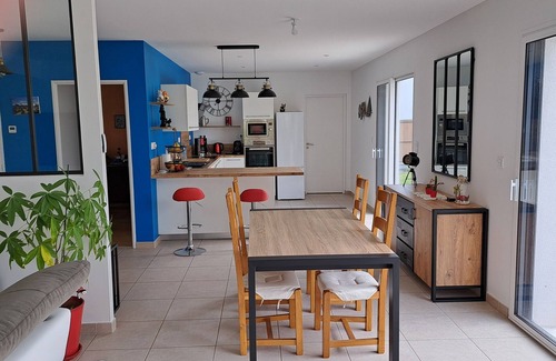 Saint-Armel House | New house in St Armel in the Gulf of Morbihan with 6-seater Jacuzzi