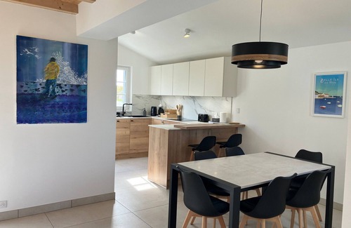 Le Palais House | New house near Le Palais center with WIFI