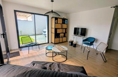 Jard-sur-Mer House | New house with garden - near beach