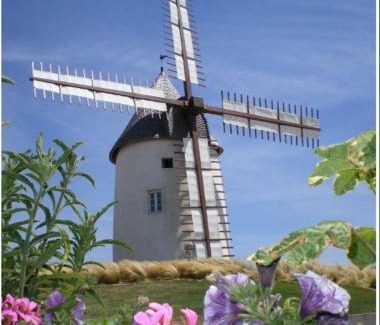 Jard-sur-Mer House | New house with garden - near beach