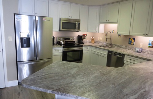 Orange Beach Condo | New in 2020! All new tile floors. New cabinets and granite counter tops