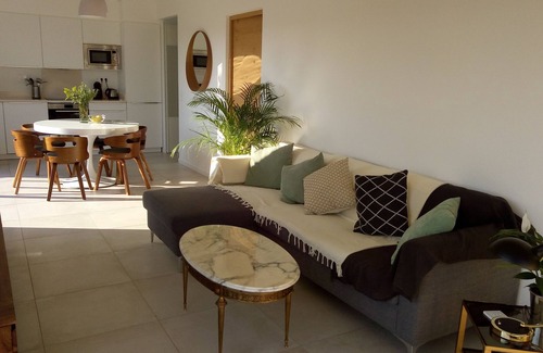 Montaleigne Villa | /NEW/In beautiful bright villa, swimming pool, BBQ, petanque, panoramic view