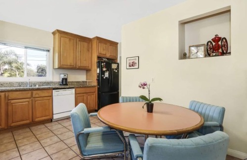 South Redondo House | NEW Irena Redondo Beach · Beach Blanket Lifestyle-6 Blocks to Beach and Pier