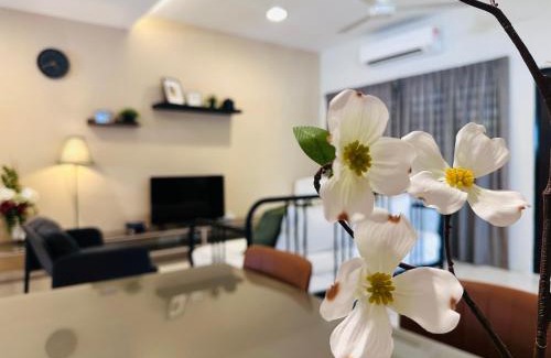 Tanjung Bungah House | New Island Luxe Retreat Vacation Home 14pax Nearby Gurney