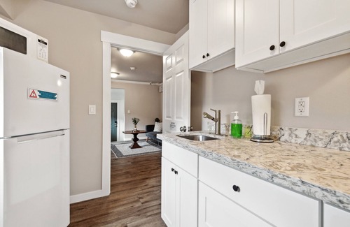 Atlantic House | NEW! Judkins Guesthouse (Close to Downtown)