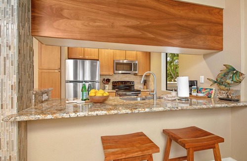 Wailea Condo | NEW KBM Resorts | Spacious Partial Ocean View 2-Bedroom Honua Kai Collection | Multi Unit Listing | Same Floor | 2 Free Rental Cars! GCH-121/81