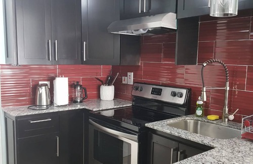 Eden Gardens Apartment | New Kingston Apt at Kensington Court