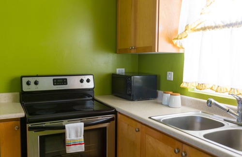 Beverly Hills Apartment | New Kingston Apt at Wellington Cove