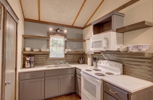 Ingram Cabin | New Kitchen- Riverfront Cabin - Hunt, TX