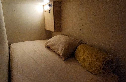 Hackney Hotel | New - Komo Pods