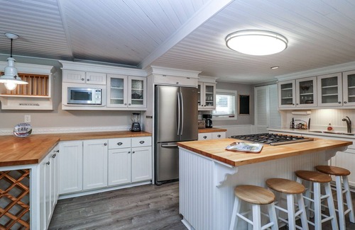 Anderson House | New!Lake Hartwell Connection 5 minutes to Green Pond Landing, 18 mins to Clemson