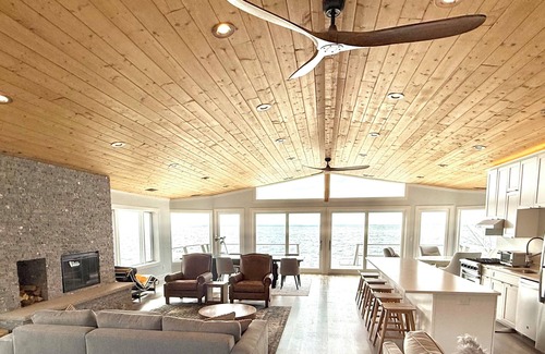 Door County House | NEW Lakefront 3 Acre Renovated Egg Harbor Getaway