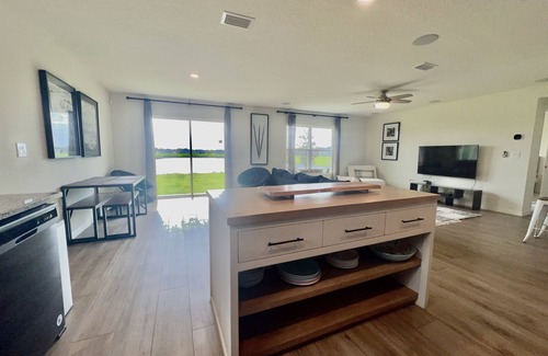Trailer Estates House | New lakefront Home with gorgeous sunsets!