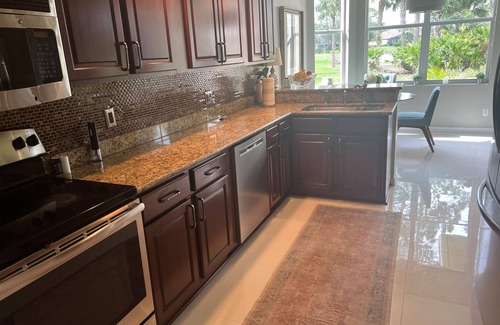Ole Condo | NEW Lely Resort on GC & Private Players Club Minutes to downtown Naples & Marco