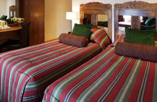 Bayswater Hotel | New Linden Hotel