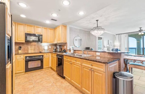 Pensacola Beach Condo | New Listing! 2B Stunning Gulf Front Views P1-1409