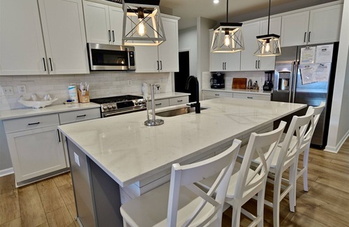 Bayside House | New Listing: Bayside Resort: W Fenwick Island Beach House: 5BR 4.5 Bath 3 Suites