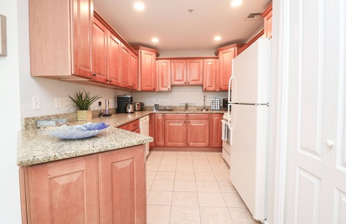 Seaside Heights House | New Listing! Beautiful 2000 Square Foot Multi-Level Townhome. 1 BLOCK FROM BEACH