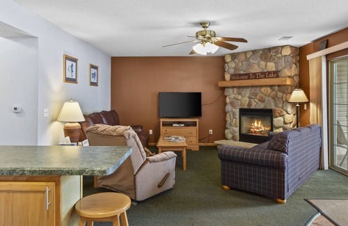 St Germain Condo | NEW LISTING Black Bear Resort Condo waterfront sleeps 6 on Little Saint Lake