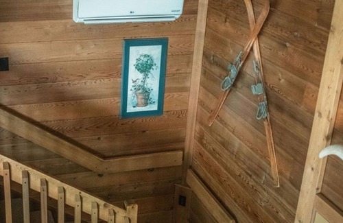 Sedona Cabin | NEW LISTING! Canyon Wren Creek Access- Morning Glory by RedAwning