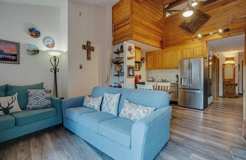 Angel Fire Condo | New listing! Condo within walking distance of the lift