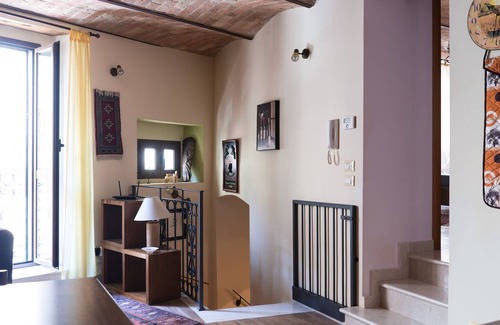 Penne House | ★NEW LISTING Cozy & Charming Historical Centre 2BR