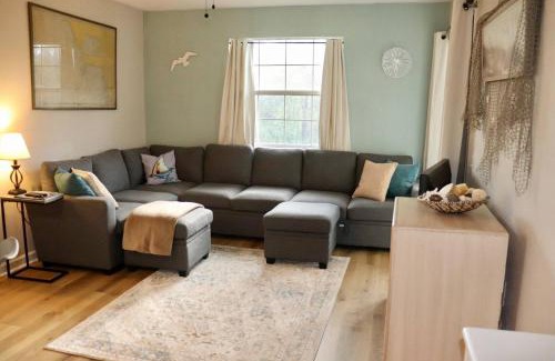 Steinhatchee House | New listing discnt! King bed/Ice machine/Boat park