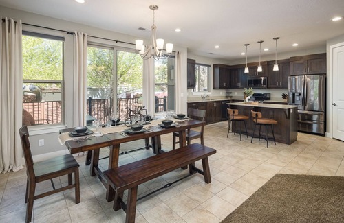 Moab House | New Listing Discounts | Pool/Spa | Garage | Bikes | End Unit | DT Location | 672