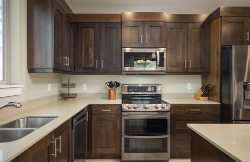 Moab House | New Listing Discounts | Pool/Spa | Garage | Bikes | End Unit | DT Location | 672
