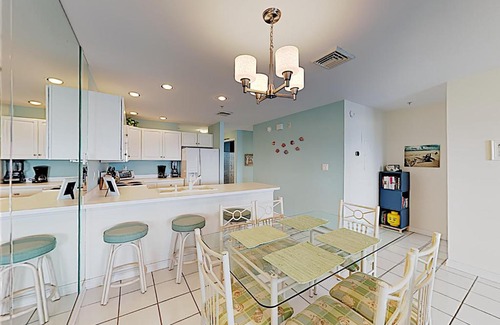 Heron Harbour Isle Apartment | New Listing! Heron Harbor Haven with Pools & Tennis condo