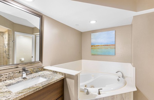 South Island Condo | New Listing - Hidden Gem - Gullwing # 1103