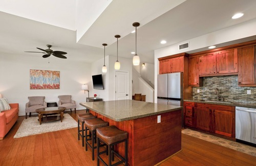 Poipu Condo | New listing! Lovely Poipu Condo with Gym and Pool