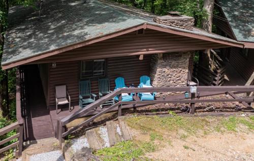 Bryson City House | New Listing! Mountain cabin