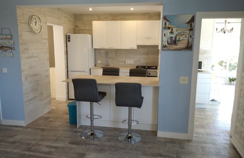 Calpe Villa | NEW LISTING! Nice beachstyle villa Calpe,seaviews,10p(+2 in sofa), airco,WiFi