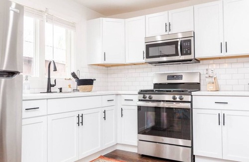 Tomahawk House | New listing.Northwoods Retreat!