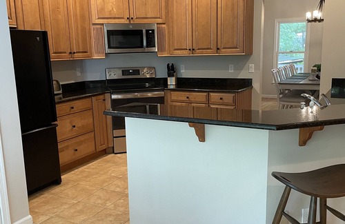 Massanutten House | New listing! "On the Rocks"-Luxury mountain home - Center of Massanutten resort.