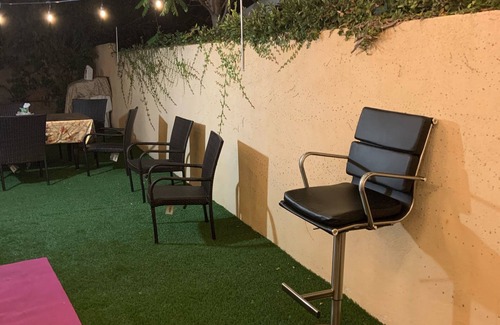 Hawthorne Apartment | New Listing! Private Studio Annex - With Cozy Garden close LAX