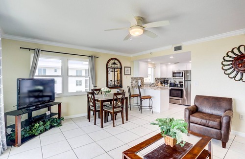 Treasure Island Condo | New Listing! South Beach 608 on Treasure Island Gulf Front Direct Beach Access