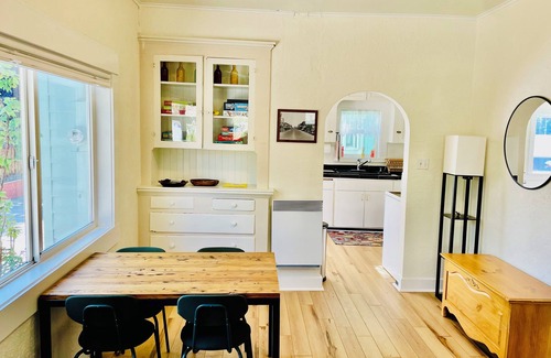 River West House | New Listing! The Best Walkable Location + Cozy, Historic Charm. Old Bend Cutie!