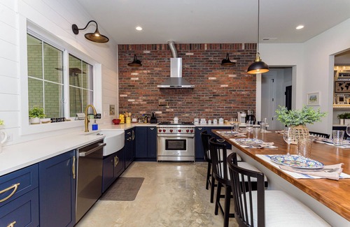 Berlin House | NEW LISTING! The Cottage at Assateague Oasis, 1.5 mi. to Assateague Is. beaches.