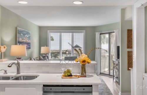 Isle of Palms Condo | New Listing! Tidewater Ocean View! Steps from the Beach! Screened in Porch!