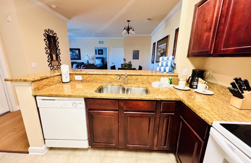 Davenport Apartment | New Listing! Tuscana Resort, 11mi to Disney & 18mi to Universal - FS381569