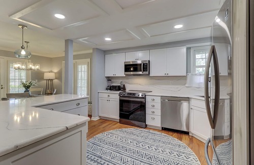 Shipyard Plantation Condo | New Listing! First Floor flat Remodeled 2 BR 2 BA Bikes & Beach Gear Included