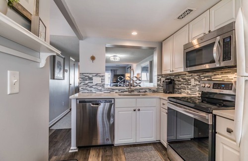 Oceanmarsh Subdivision Condo | NEW LISTING! Ocean and Pool Views on Harbor Island - Short Walk to Pool and Beach
