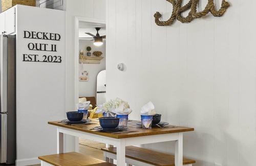 Hyannis Apartment | [New Listing] Walk To Beach, Main St, Harbor. Beautifully Renovated - Captain Gosnold Village